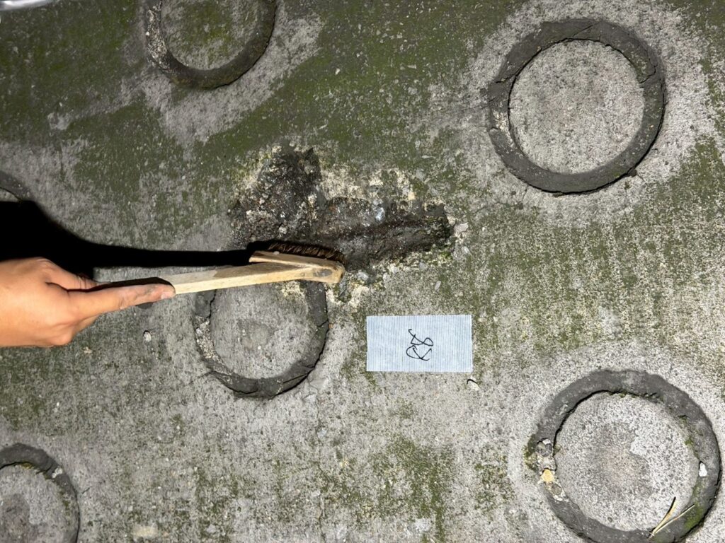 立体駐車場スロープ破損補修工事